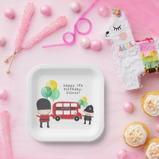 キュートレッドロンドンバステーマ子供の誕生日 ペーパープレート (パーティー)
