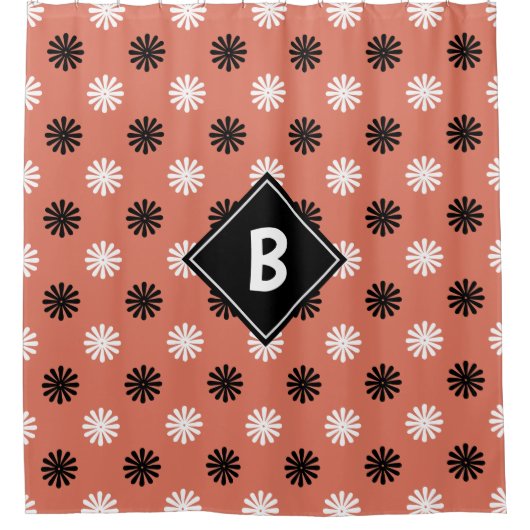 キュートレッド白黒フローラモノグラムのイニシャル シャワーカーテン (正面)