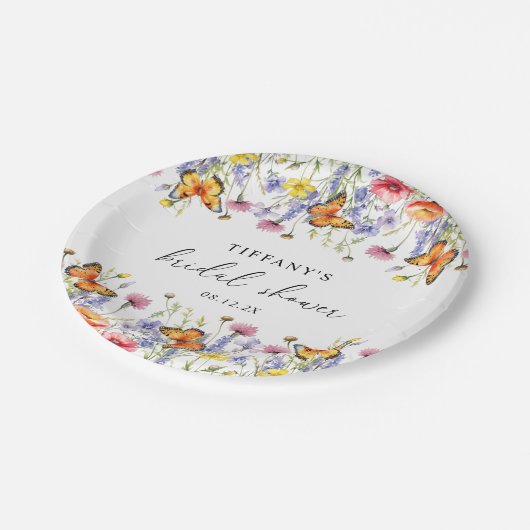 キュートワイルドフラワーズバタフライフローラブライダルシャワー ペーパープレート (アングル)