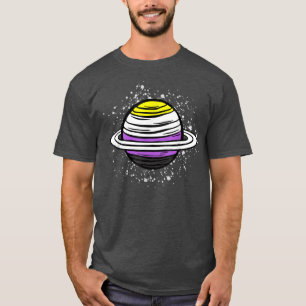 キュート土星惑星ノンバイナリーフラッグエージェントGenderqu Tシャツ