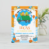 キュート恐竜カラフルごみトラックの誕生日の男の子 招待状 (スタンド正面)