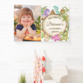 キュート恐竜ガール誕生日ウェルカムバックドロップ 横断幕 (インサイチュ)