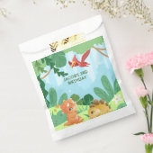 キュート恐竜テーマ誕生会 フェイバーバッグ (封をした状態)