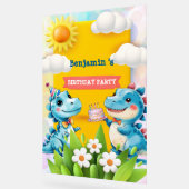 キュート恐竜ボーイハッピーバースデーカラフルパーティー アクリルサイン (傾斜)