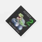 キュート恐竜モンスタートラックのパーソナライズされた誕生日 スタンダードランチョンナプキン (角)