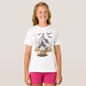 キュート白とオレンジの幽霊と秋の納屋 Tシャツ (正面フル)