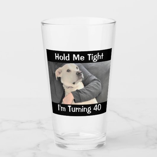 キュート白犬が40おもしろい誕生日Glを回す タンブラーグラス (正面)
