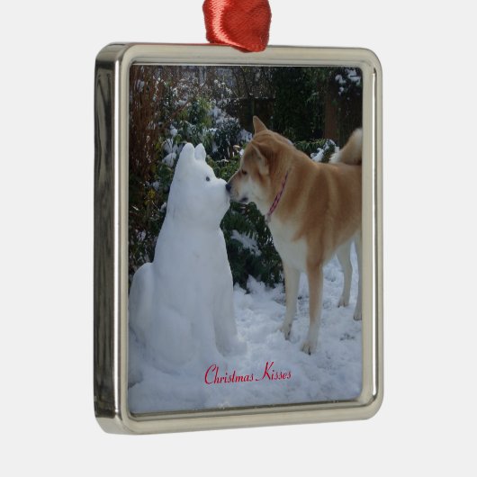 キュート秋田キスをする雪だるま秋田季節 メタルオーナメント (右)