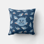 キュート素晴らしホワイトシャーク海模様モノグラム クッション (裏面)