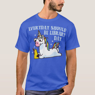 キュート読ユニコーン図書図書館 Tシャツ