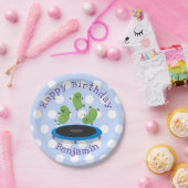 キュート豆ジャンプのトランポリン漫画イラストレーション ペーパープレート (パーティー)