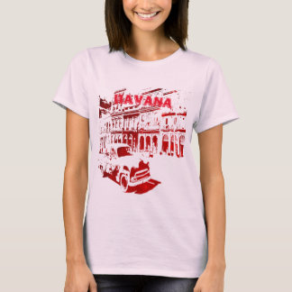 キューバの通りの女性のファッション Tシャツ