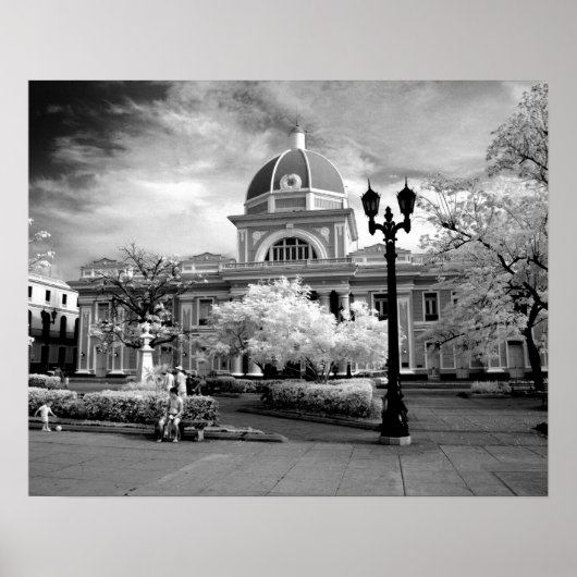 キューバのCienfuegosのInfra Red of Parliament ポスター (正面)