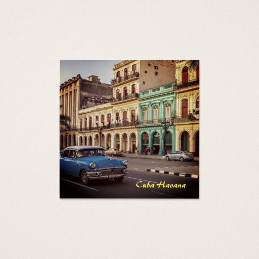 キューバハバナヴィンテージクラシック車の街並 (正面)