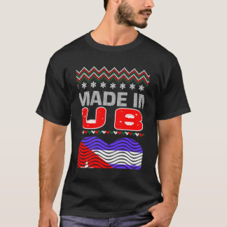 キューバ産の醜いクリスマスセーターギフトTシャツ Tシャツ