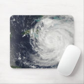 キューバ、ジャマイカ、バハム上空のハリケーン マウスパッド (マウス)
