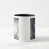 キューバ、ジャマイカ、バハム上空のハリケーン マグカップ (中央)