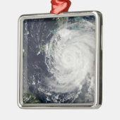 キューバ、ジャマイカ、バハム上空のハリケーン メタルオーナメント (左)