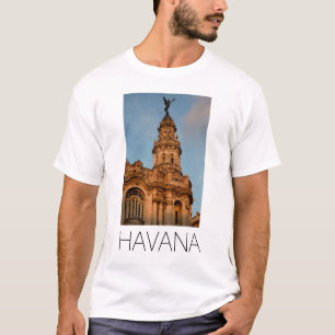 キューバ ハバナの古い建物の尖塔 Tシャツ