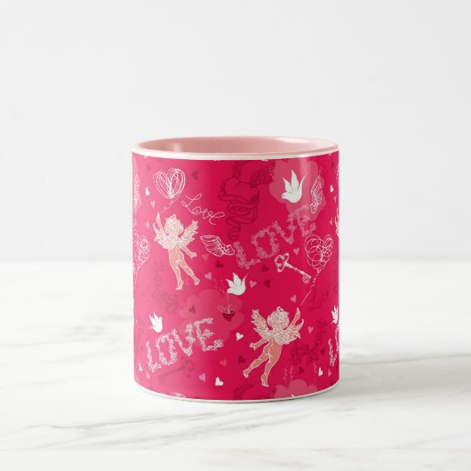 キューピッドが付いているバレンタインデーパターン ツートーンマグカップ (中央)