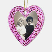 キューピッドレースハート写真テンプレート、ピンクパープル セラミックオーナメント (左)