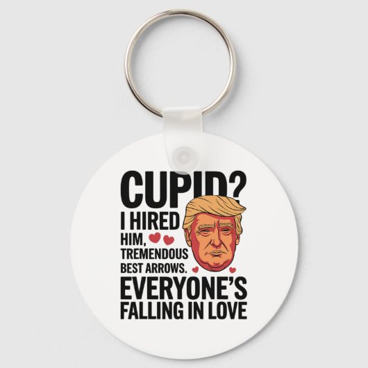 キューピッド私は彼を雇った途方もない男のアローズトランプ キーホルダー (正面)