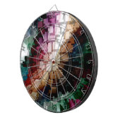 キューブ中心のダークウィンド ダーツボード (正面右)