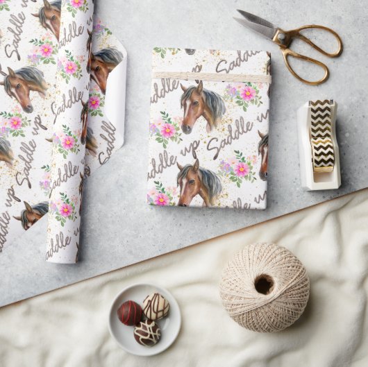 キュールホースエレガントホワイト誕生日ガール女性のカーボーイ ラッピングペーパー (クラフト)