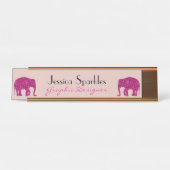 キラキラと熱いピンクの象フェイクがあなたの名前を輝かせる デスクネームプレート (正面)