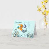 キラキラ輝くダックスシュントMermaidパーティの招待状 カード (黄色い花)