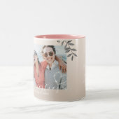 キラキラ輝くハートの写真 ツートーンマグカップ (中央)