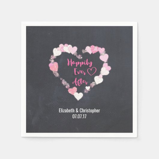 キラキラ輝くピンクのハートの後で幸せ結婚に スタンダードカクテルナプキン (正面)