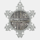 キラキラ輝く銀の弦楽器ビーズスノーブラク スノーフレークピューターオーナメント (正面)