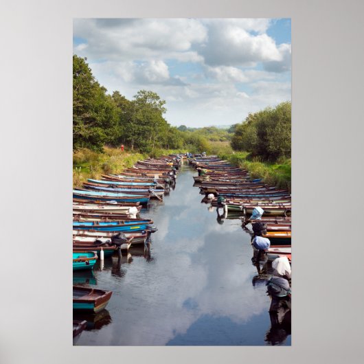 キラーニーcoのロス城に係留されたボート ポスター (正面)