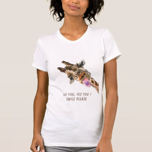 キリおもしろいンタングアウトアンドウよくはしゃぐィンク – スマイル Tシャツ