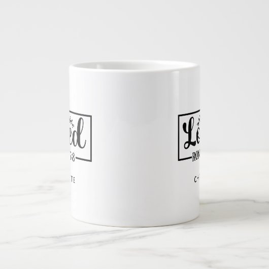 キリストパーソナライズされた教の愛の聖書の聖句ローマ5:8 ジャンボコーヒーマグカップ (正面)