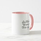 キリスト教の古い信仰を通して忠実である マグカップ (正面右)