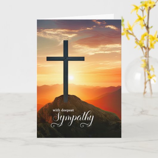 キリスト教の哀悼の気持ち 日没の山々と十字架 カード (黄色い花)