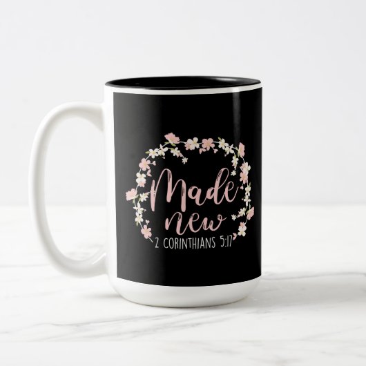 キリスト教の聖書の聖句が新たに2コリント人を作った5:17 ツートーンマグカップ (左)