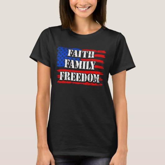 キリスト教信教ファミリー自由米国国旗4th J Tシャツ (正面)