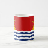 キリバス国旗の愛国的なマグカップ コーヒーマグカップ (中央)