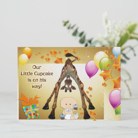 キリンおもしろい、男の赤ちゃん、カップケーキのベビーシャワー 招待状 (スタンド正面)