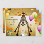 キリンおもしろい、男の赤ちゃん、カップケーキのベビーシャワー 招待状 (正面/裏面)