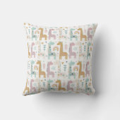 キリンと虹の背景 クッション (裏面)