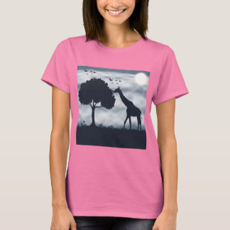 キリンに月がささやくとき Tシャツ