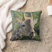 キリンのポートレート クッション (ブランケット)