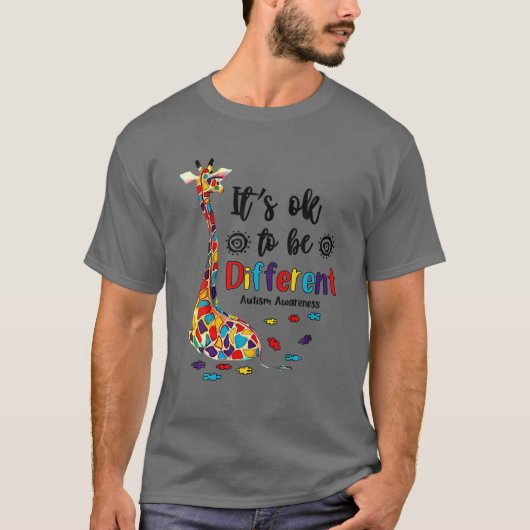 キリンの自閉症の意識違うは大丈夫だ Tシャツ (正面)