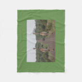 キリンはかわいい個人化します運命の運命を結び付けます フリースブランケット (正面)