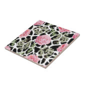 キリンプリントブラックアンドホワイトウィズピンクバラ タイル (側面)