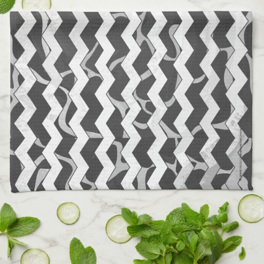 キリン黒とグレーのシェブロン模様 キッチンタオル (折り畳み)